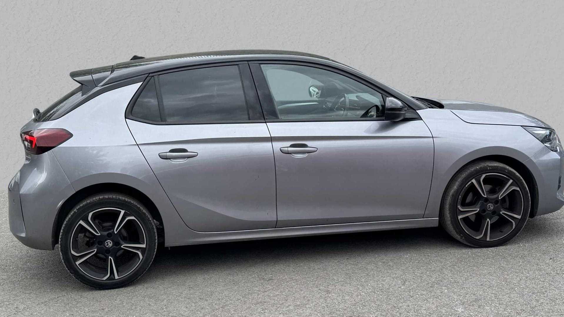 Main listing image - Vauxhall Corsa