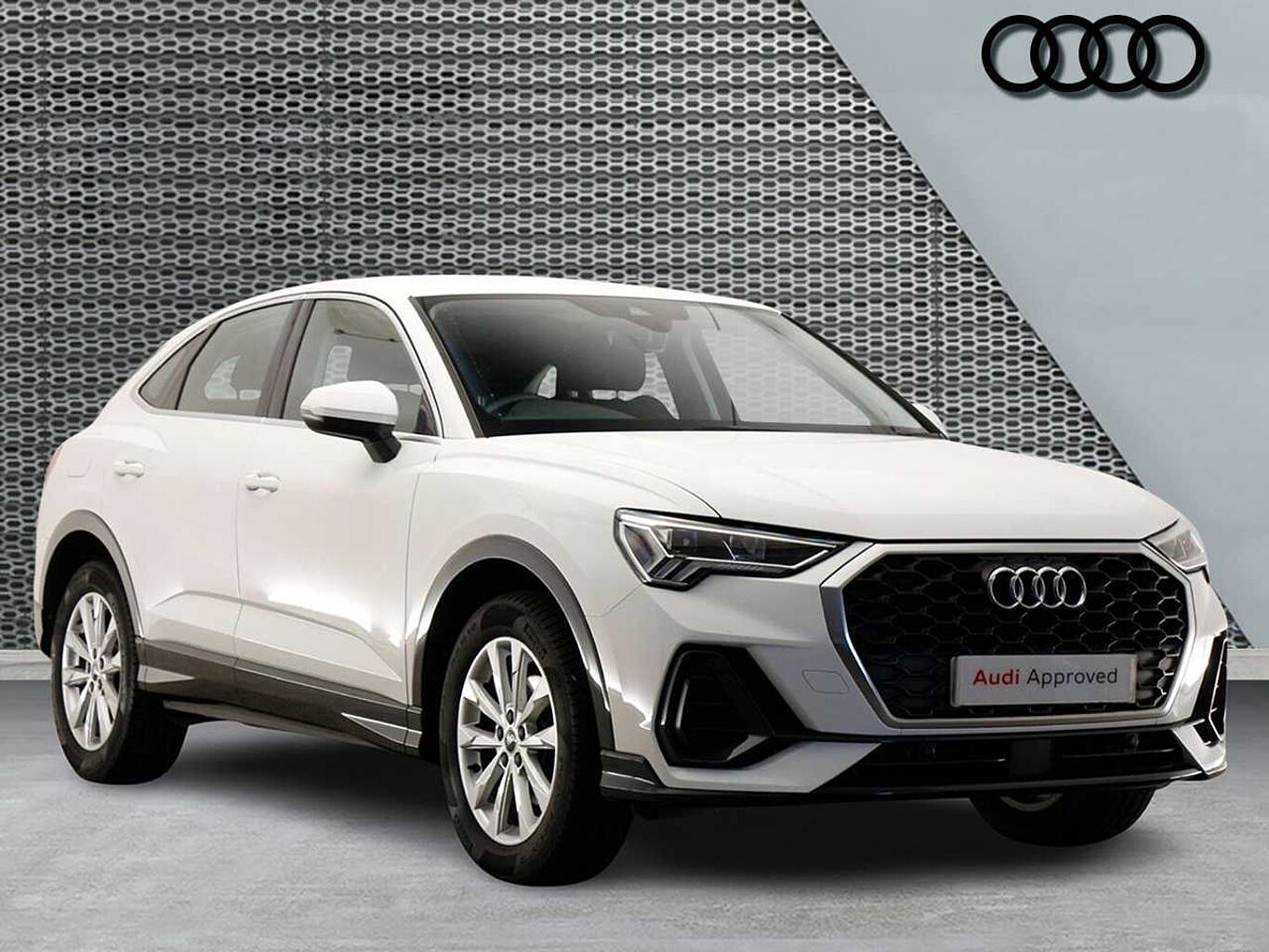 Main listing image - Audi Q3