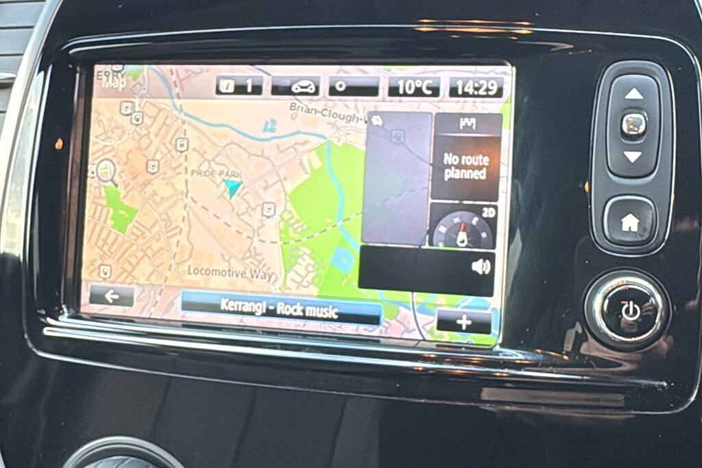 Main listing image - Renault Captur