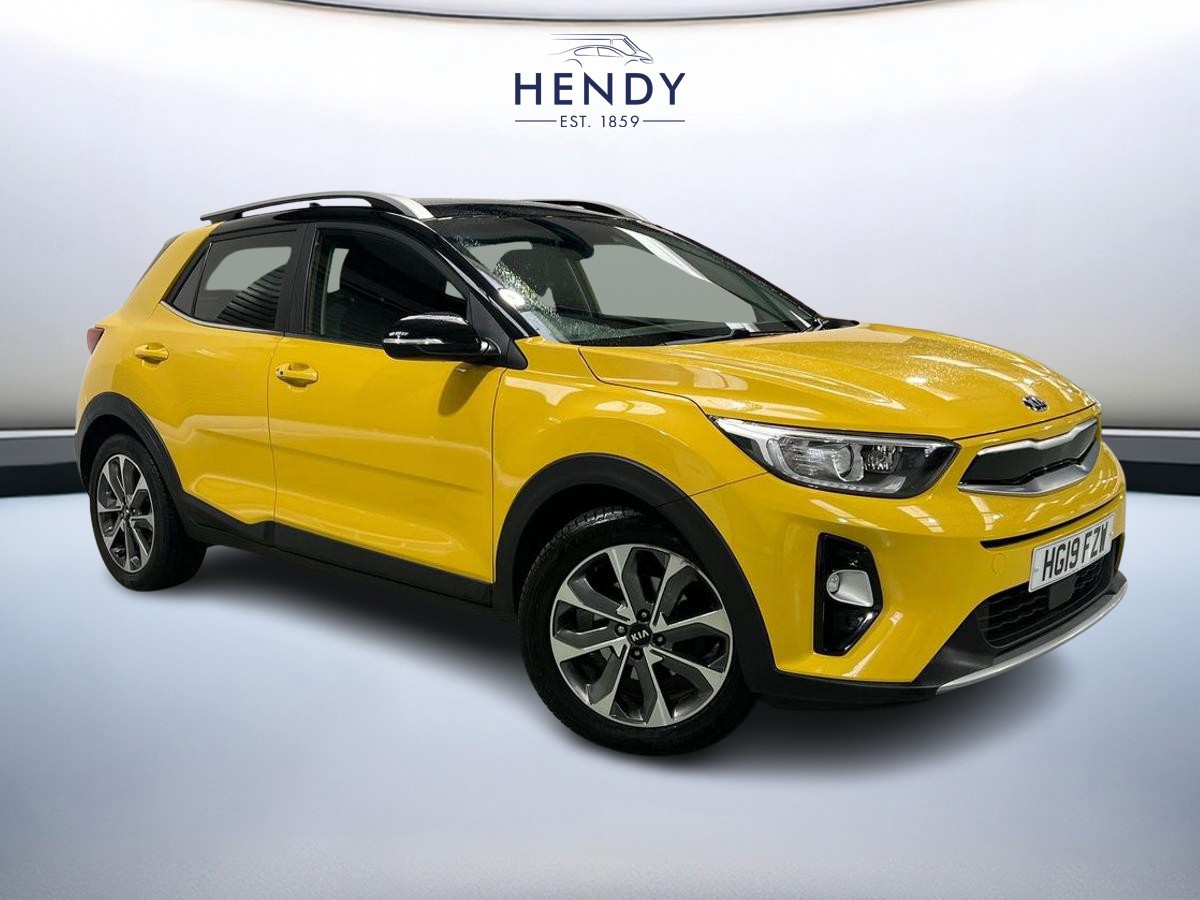 Main listing image - Kia Stonic