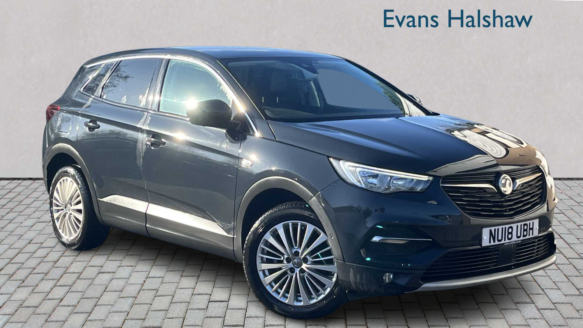 Main listing image - Vauxhall Grandland X