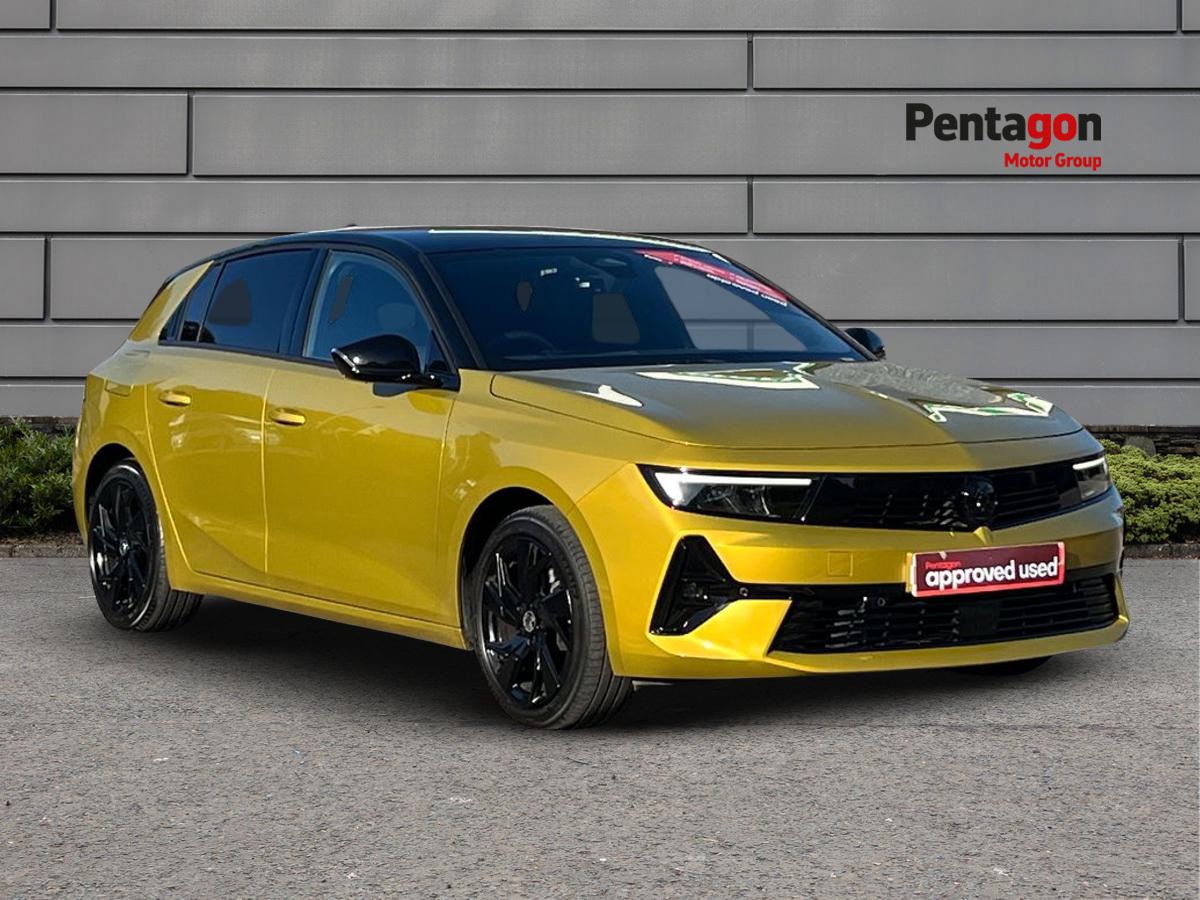 Main listing image - Vauxhall Astra
