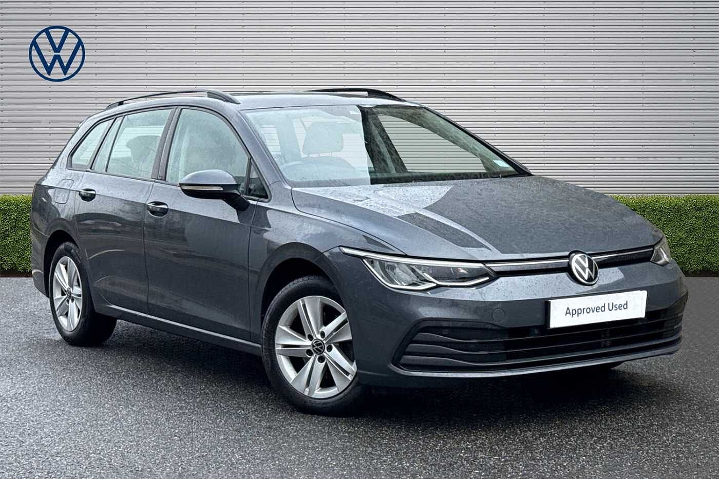 Main listing image - Volkswagen Golf Estate