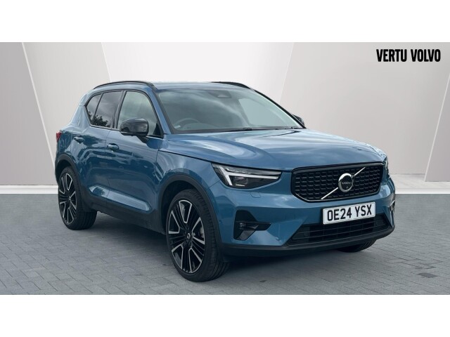 Main listing image - Volvo XC40