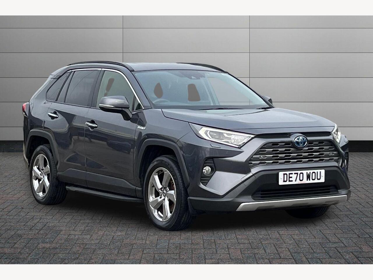 Main listing image - Toyota RAV4