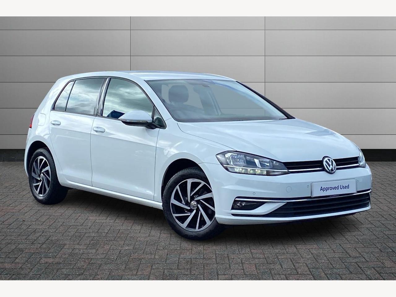 Main listing image - Volkswagen Golf