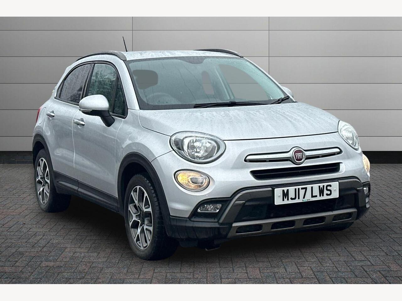 Main listing image - Fiat 500X