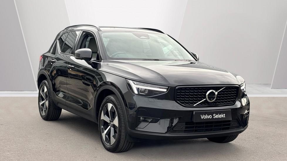 Main listing image - Volvo XC40