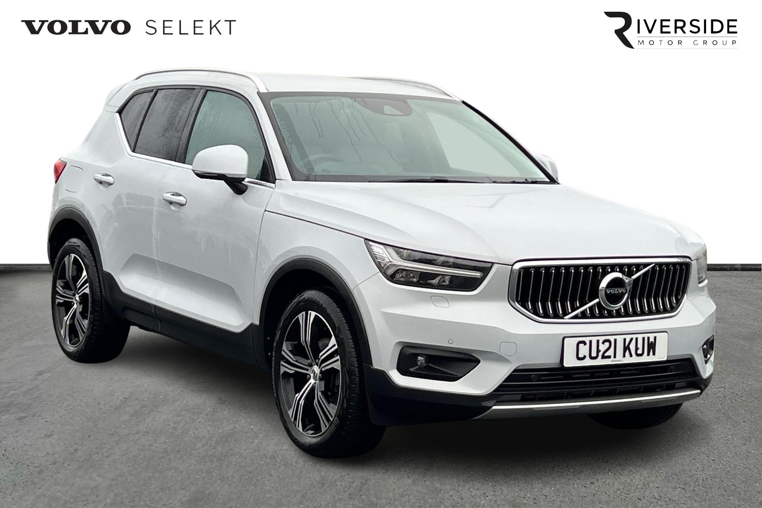 Main listing image - Volvo XC40