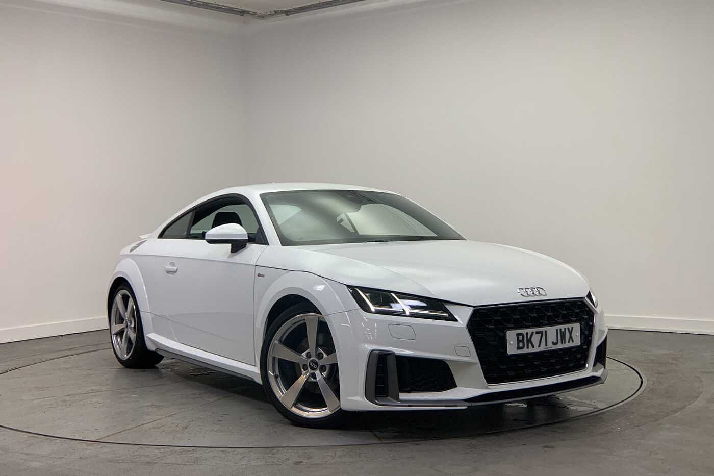 Main listing image - Audi TT