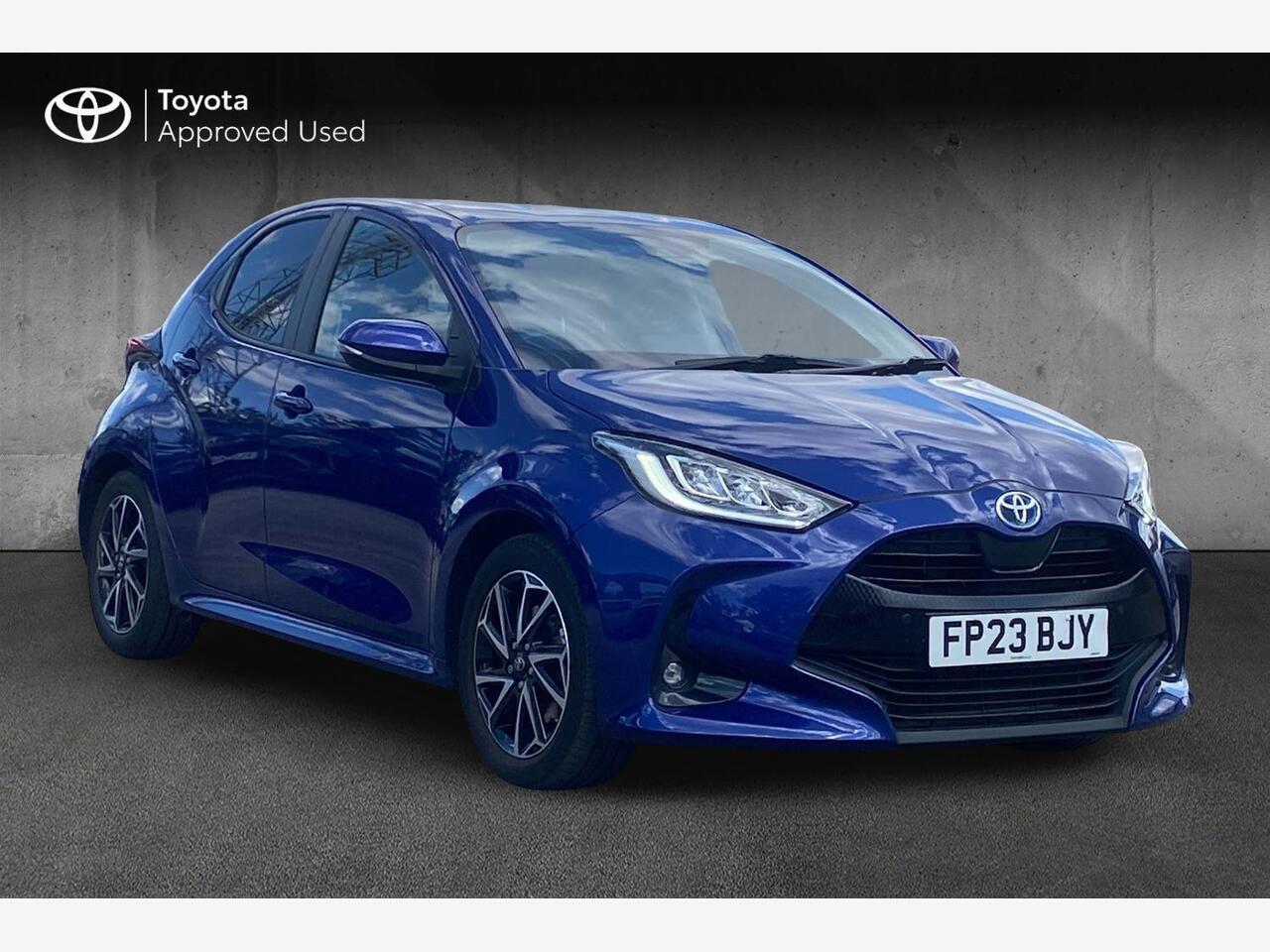 Main listing image - Toyota Yaris