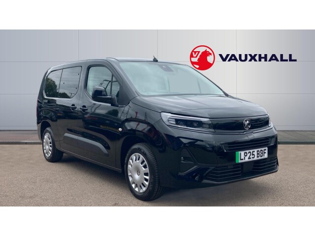 Main listing image - Vauxhall Combo Life-e