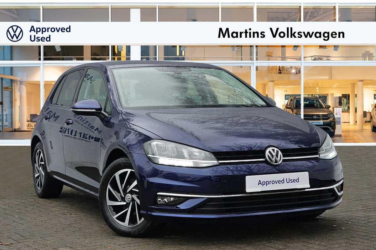 Main listing image - Volkswagen Golf