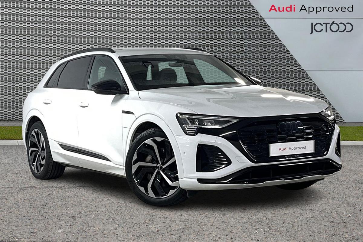 Main listing image - Audi Q8