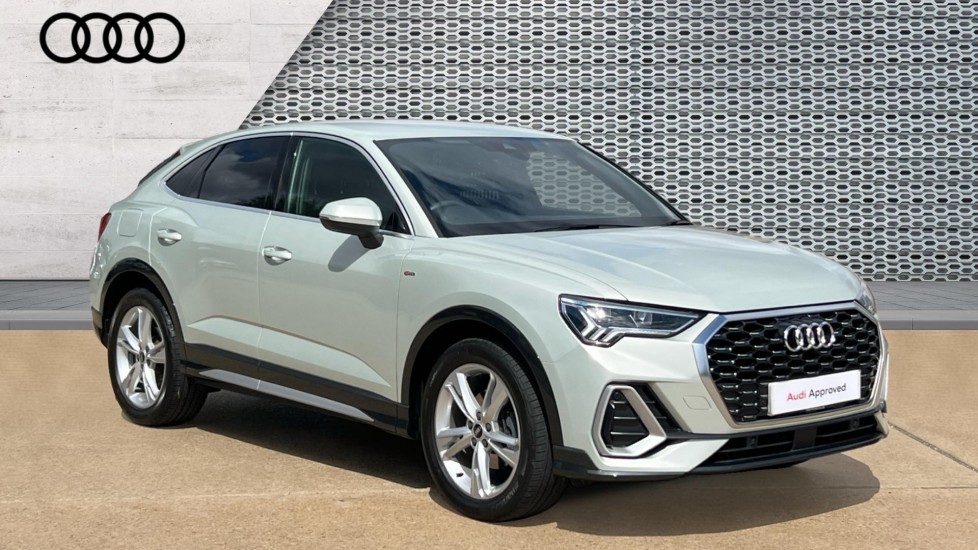 Main listing image - Audi Q3