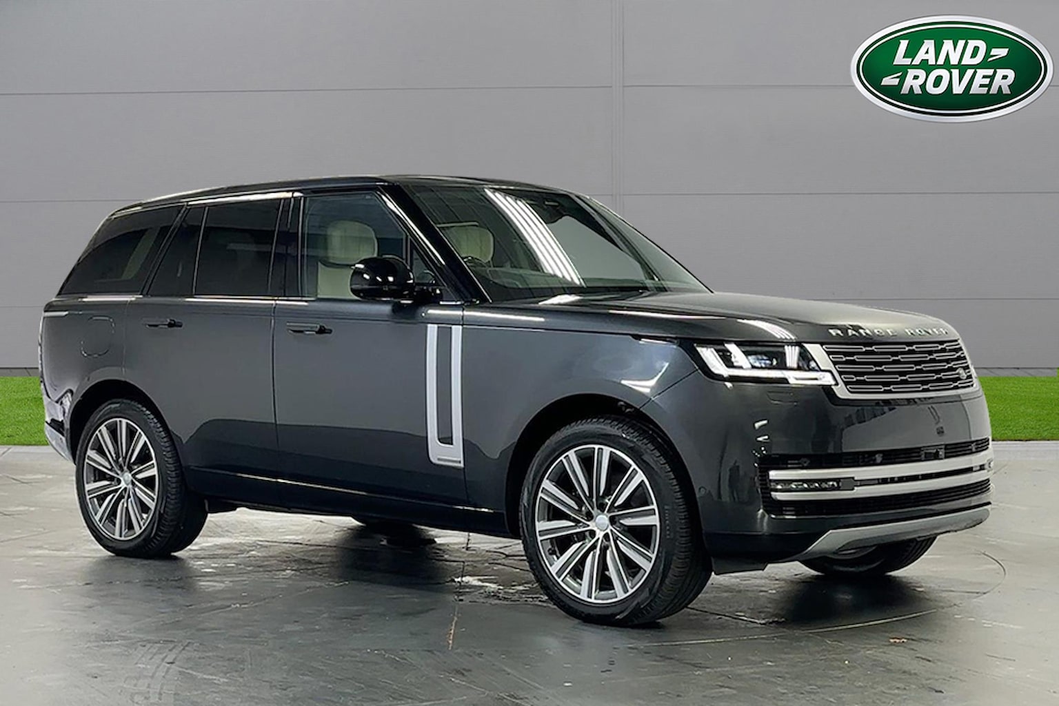 Main listing image - Land Rover Range Rover