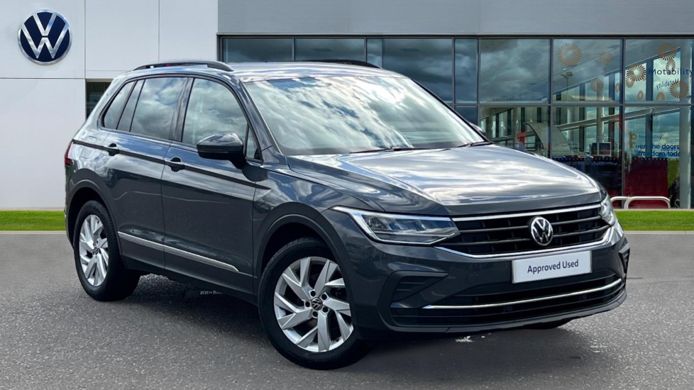 Main listing image - Volkswagen Tiguan