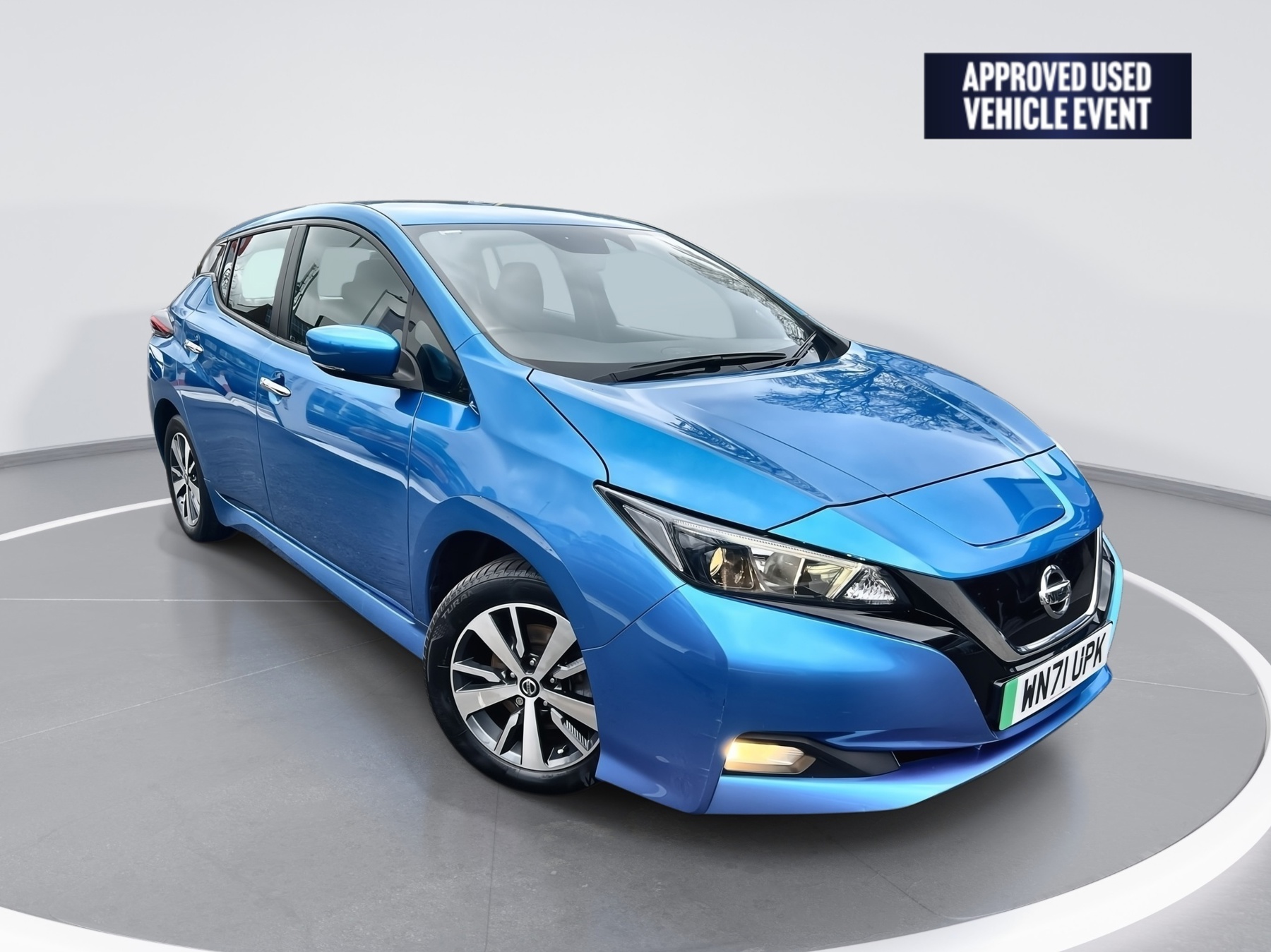 Main listing image - Nissan Leaf