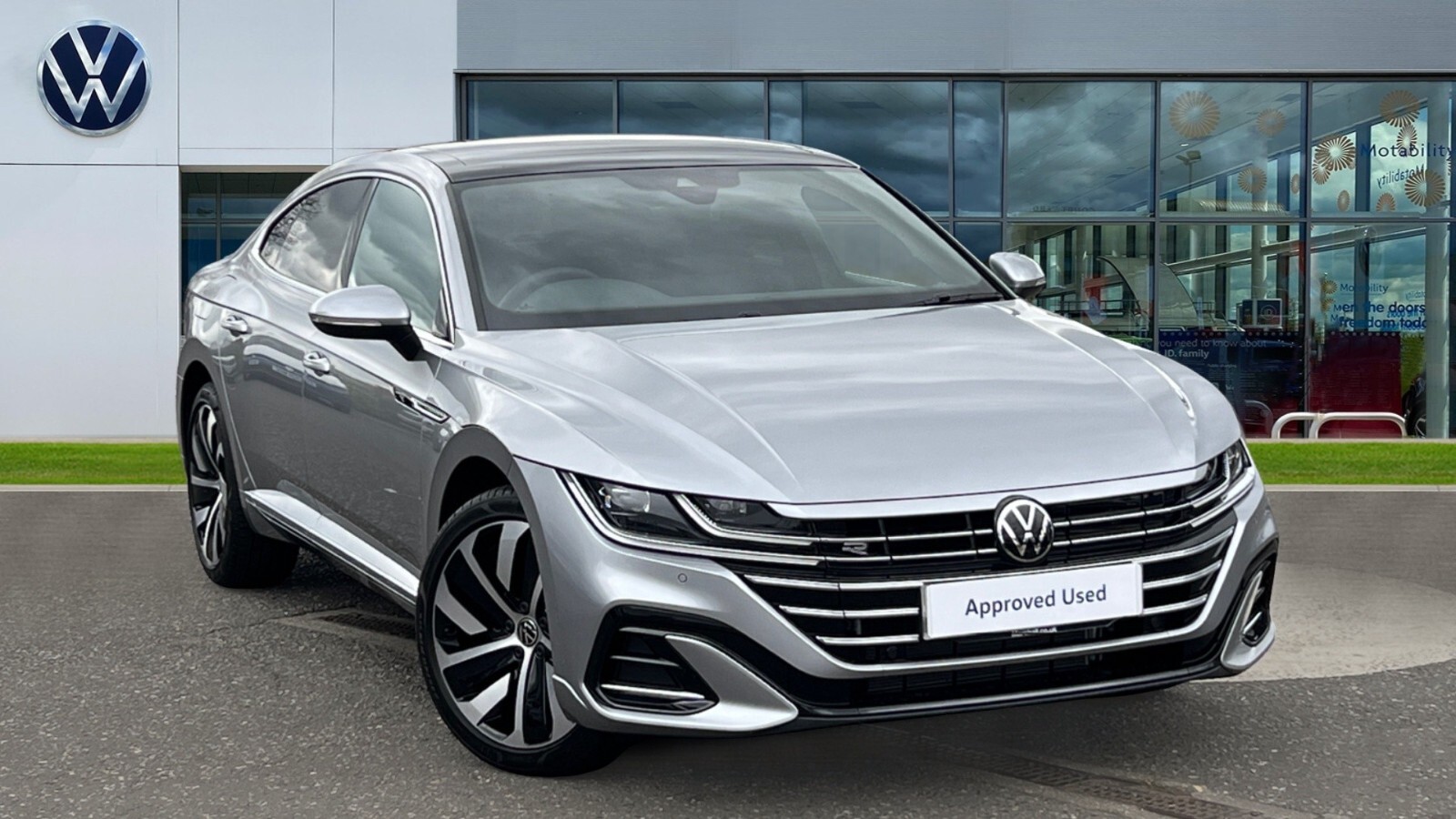 Main listing image - Volkswagen Arteon