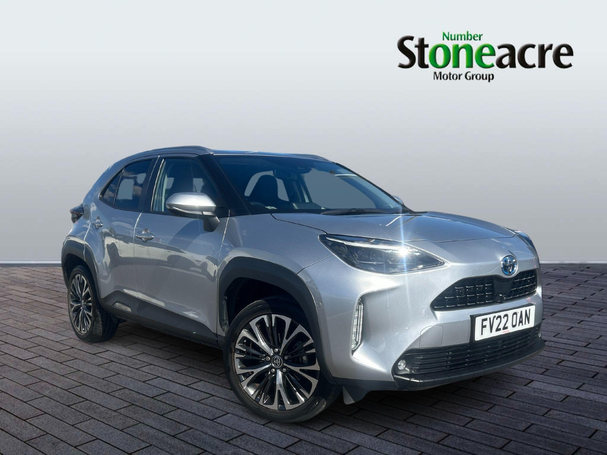 Main listing image - Toyota Yaris Cross