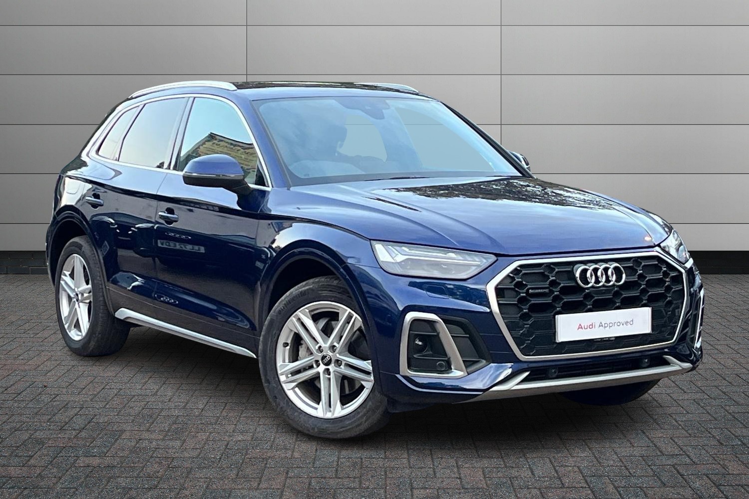 Main listing image - Audi Q5