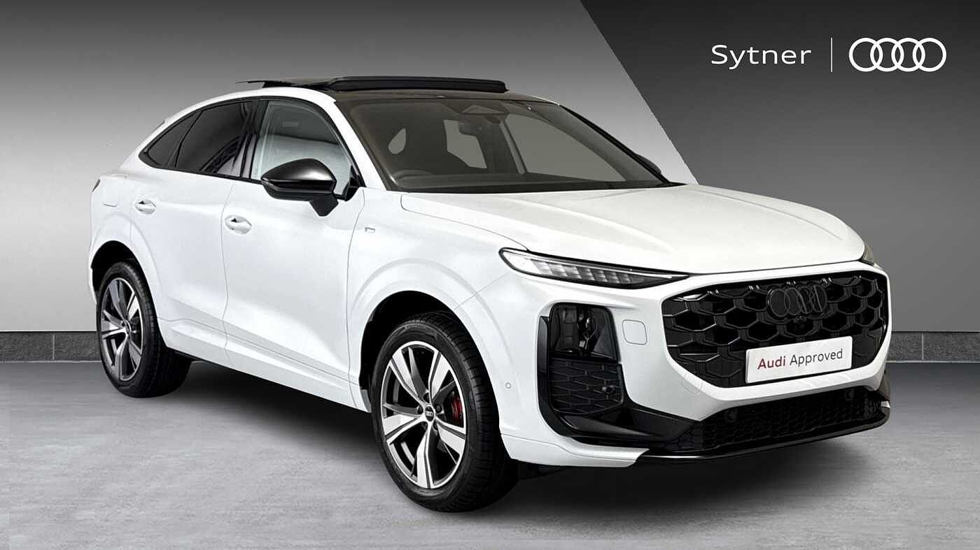 Main listing image - Audi Q3