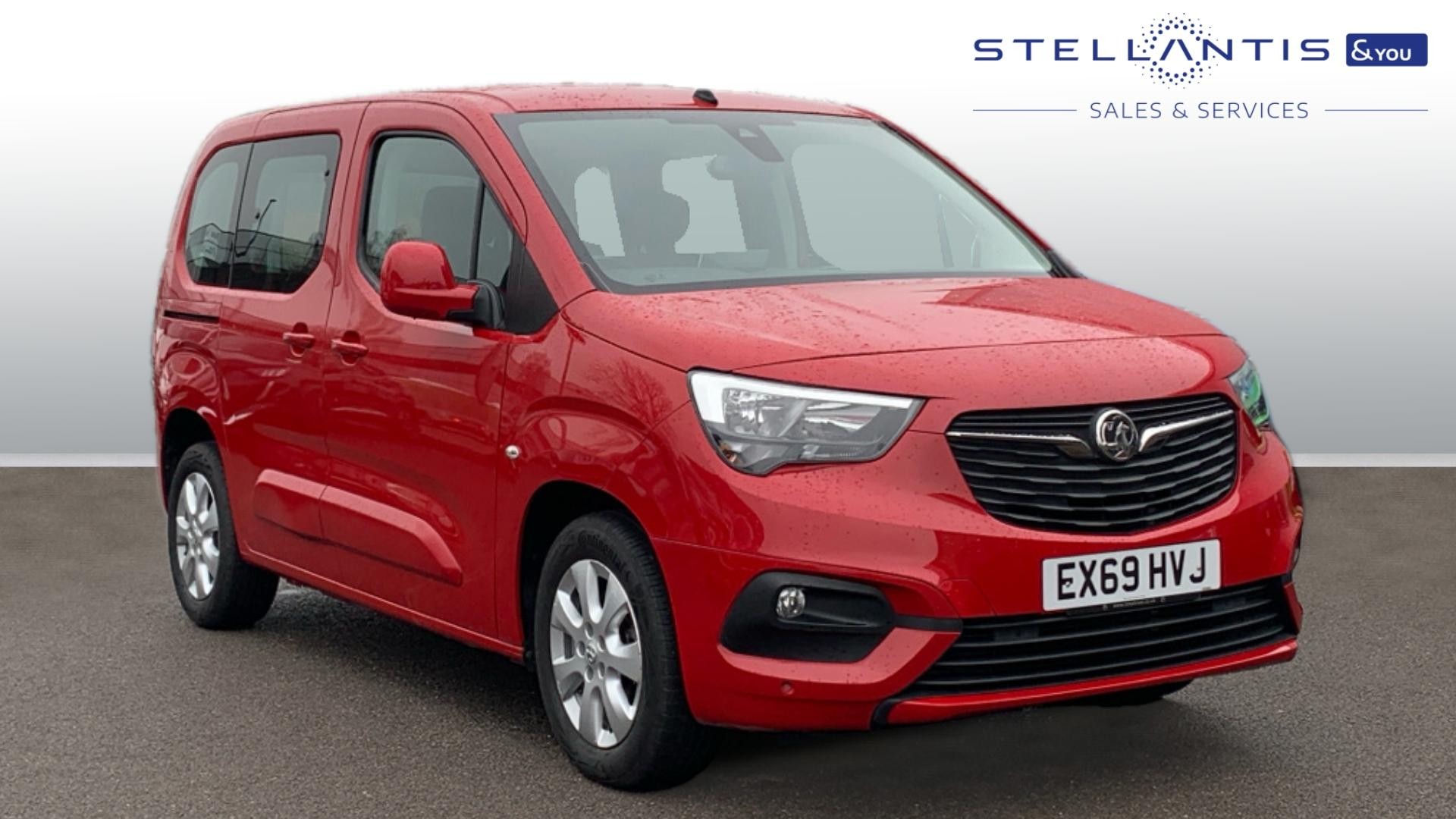 Main listing image - Vauxhall Combo Life