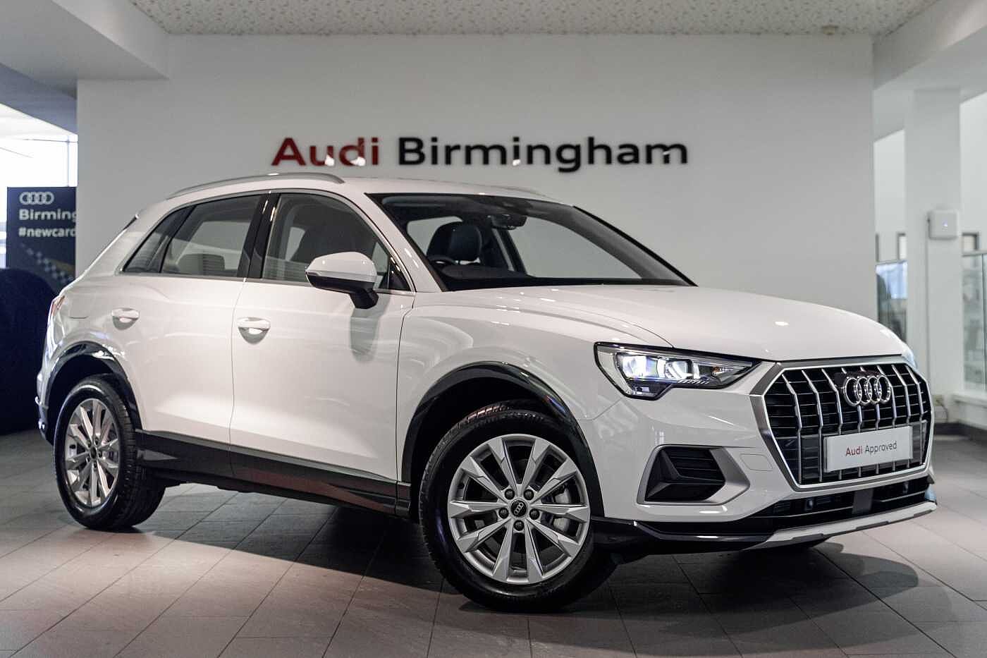 Main listing image - Audi Q3