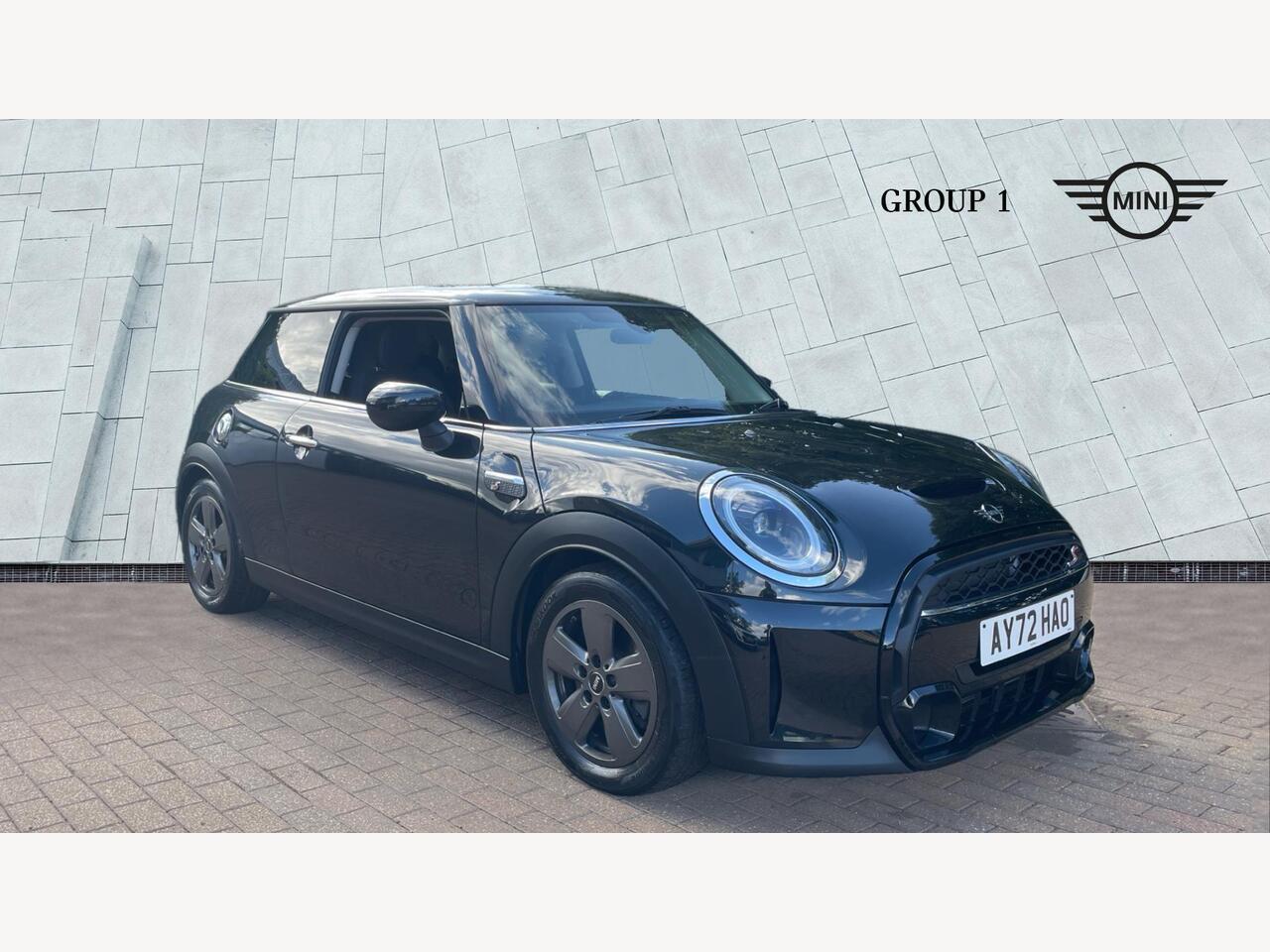Main listing image - MINI Hatchback