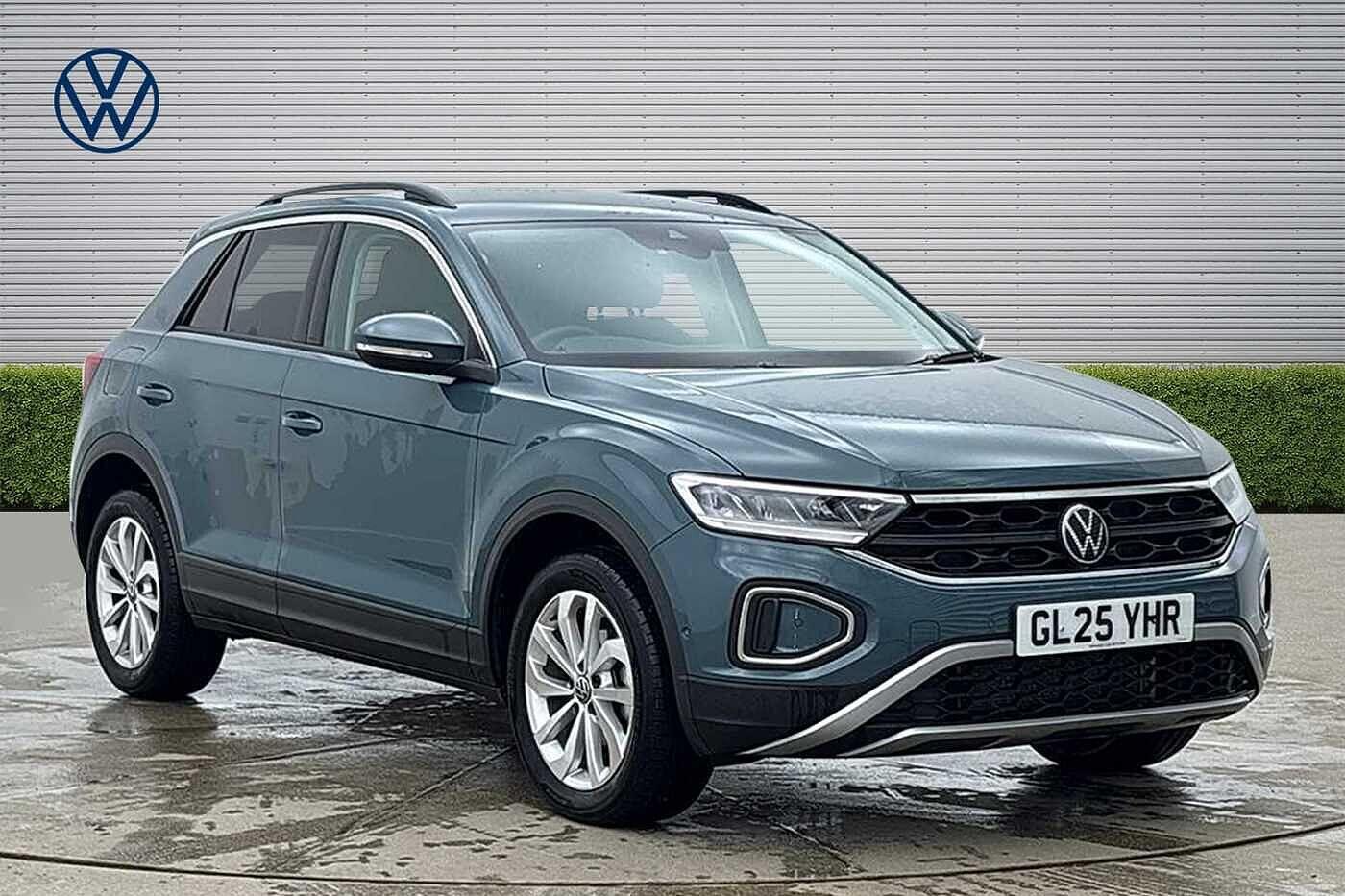 Main listing image - Volkswagen T-Roc