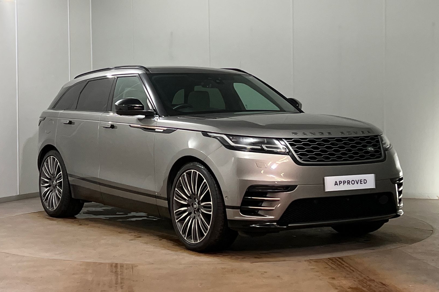 Main listing image - Land Rover Range Rover Velar