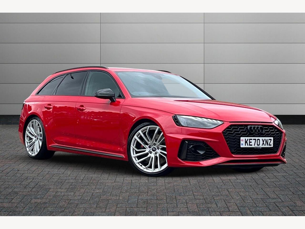 Main listing image - Audi RS4