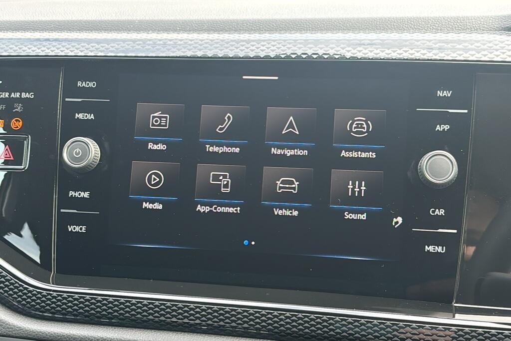 Main listing image - Volkswagen Taigo