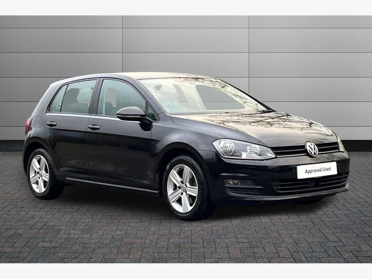 Main listing image - Volkswagen Golf