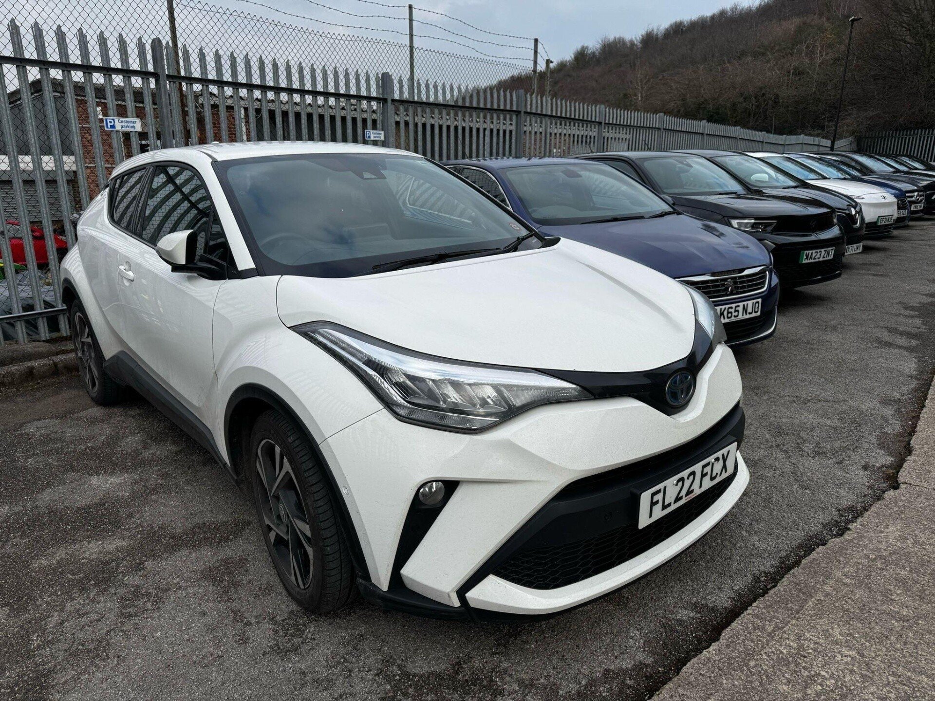 Main listing image - Toyota C-HR