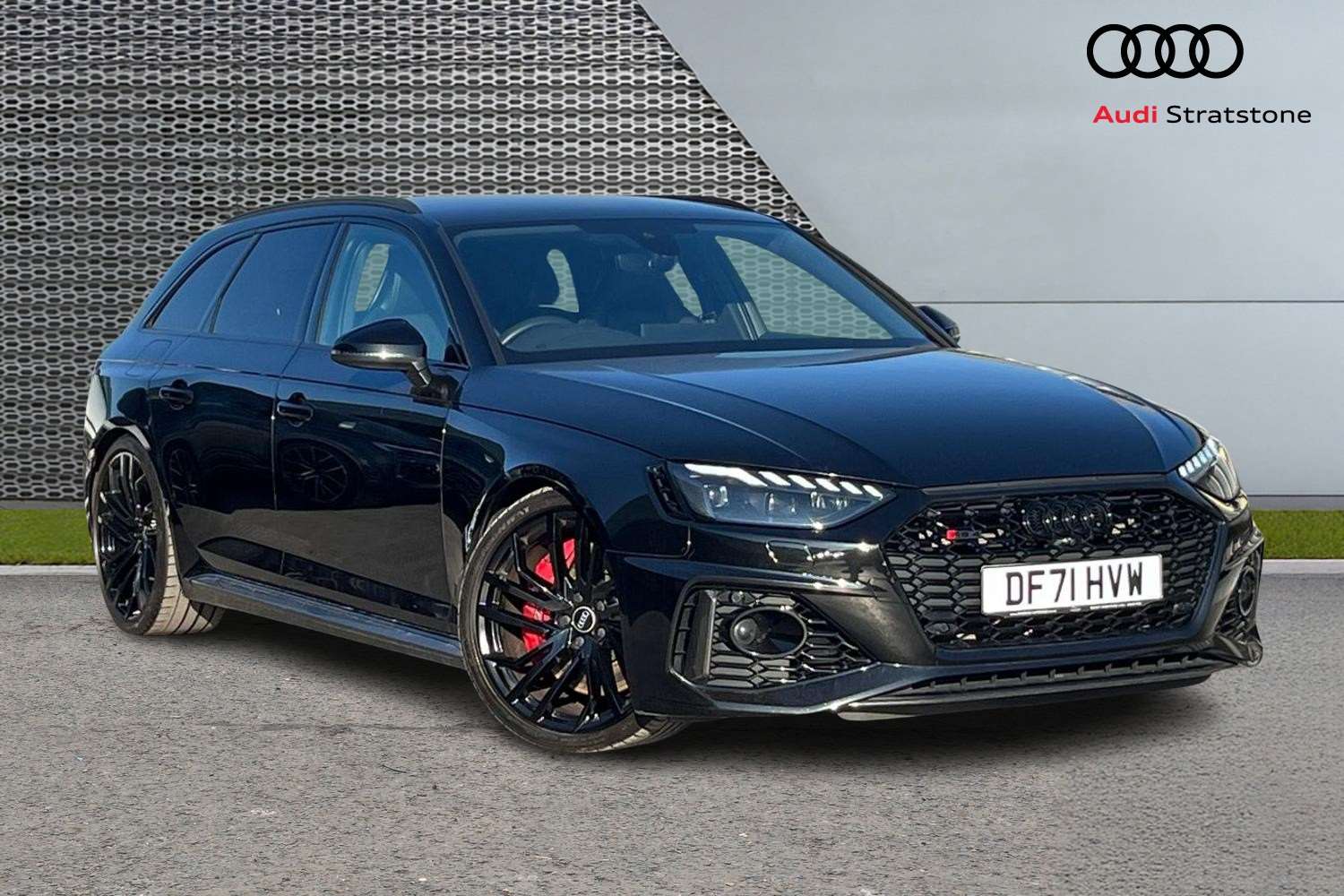 Main listing image - Audi RS4