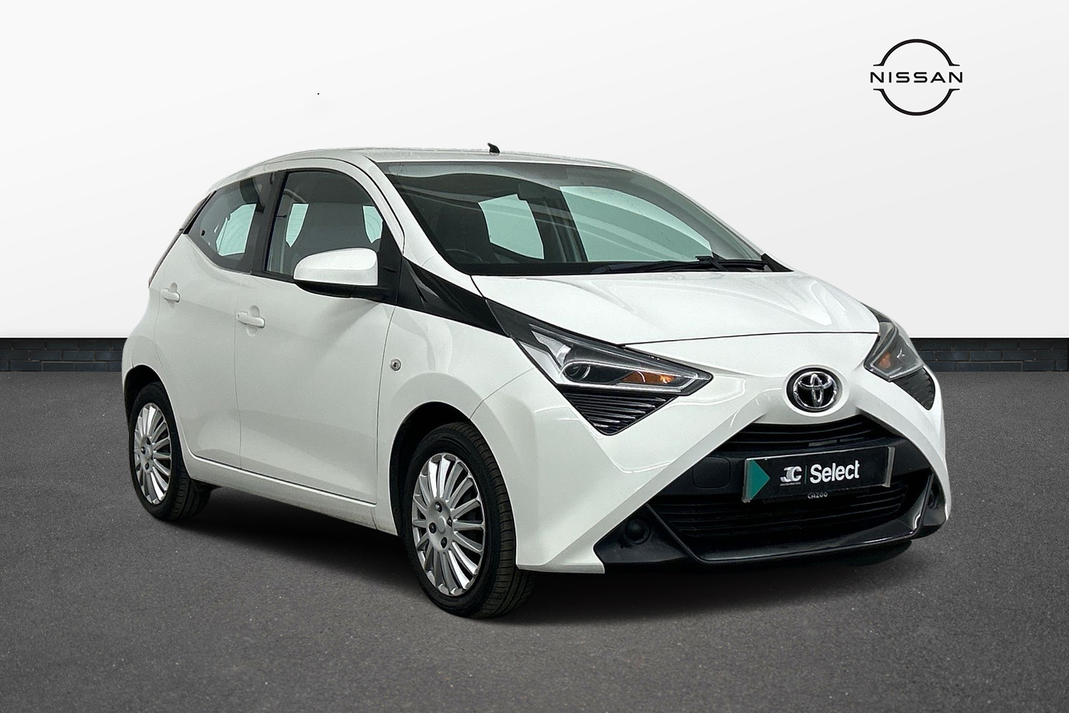 Main listing image - Toyota Aygo