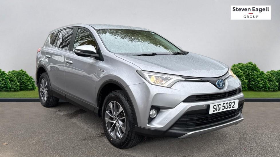 Main listing image - Toyota RAV4