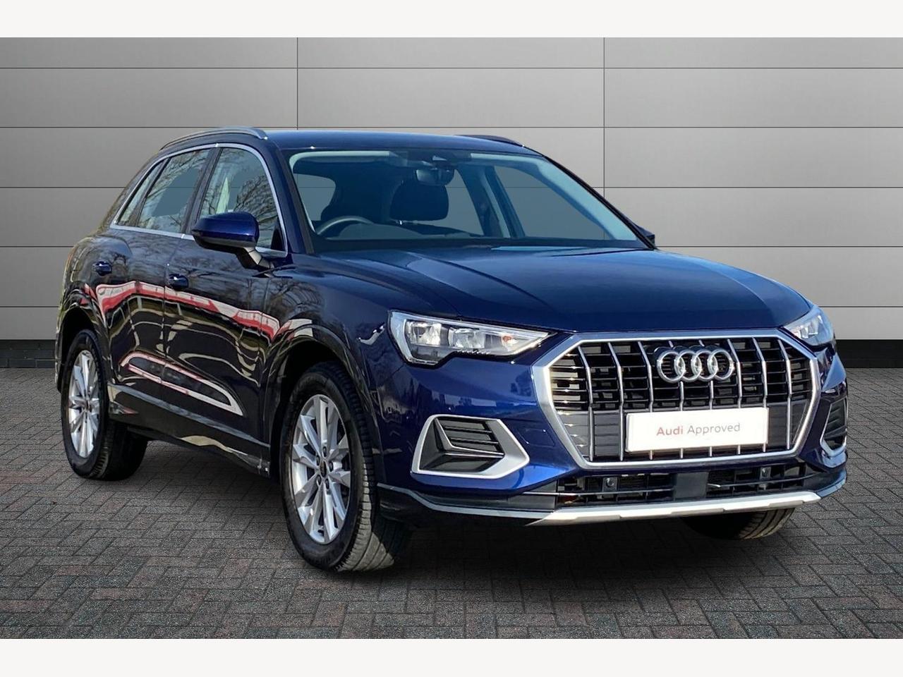 Main listing image - Audi Q3