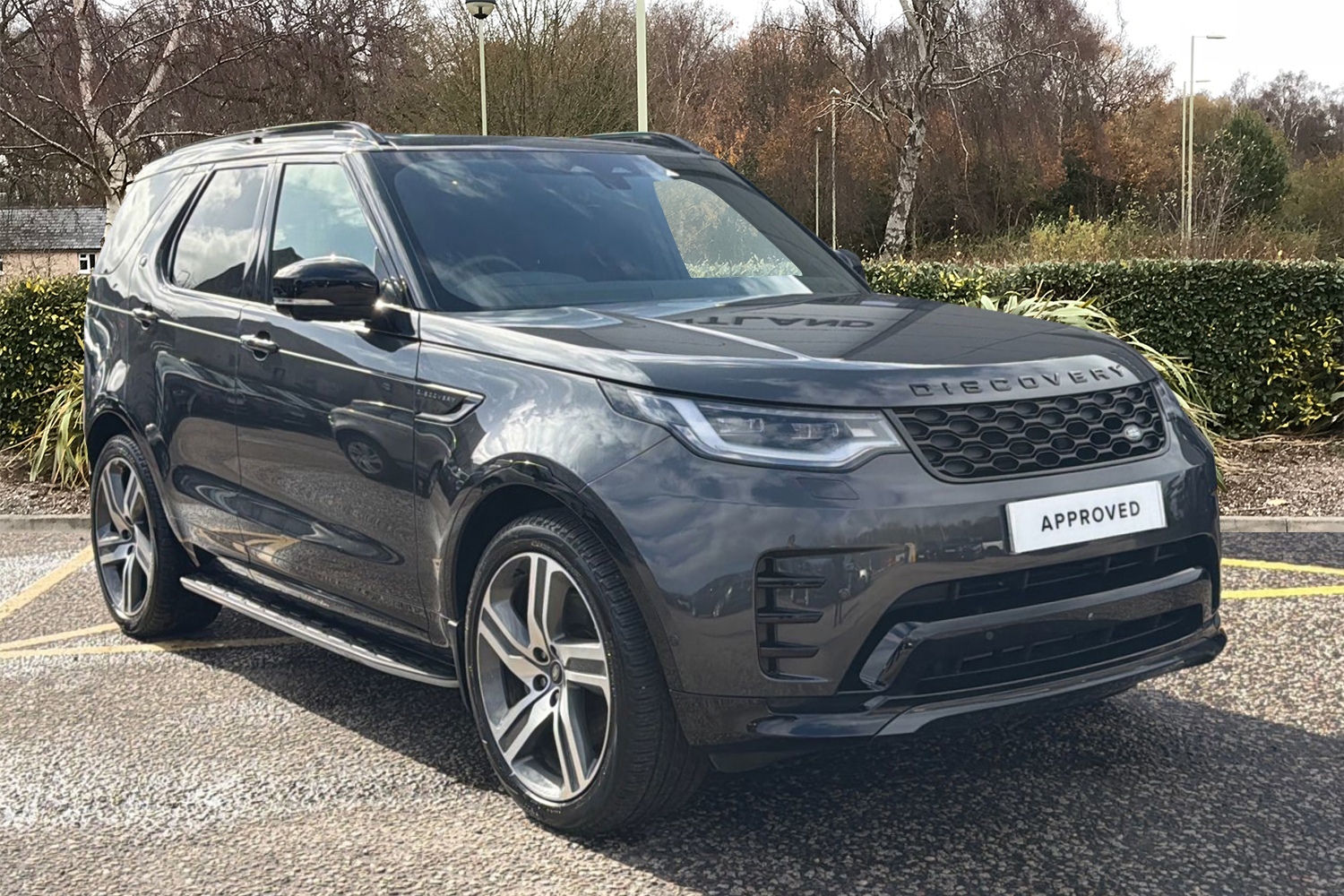 Main listing image - Land Rover Discovery