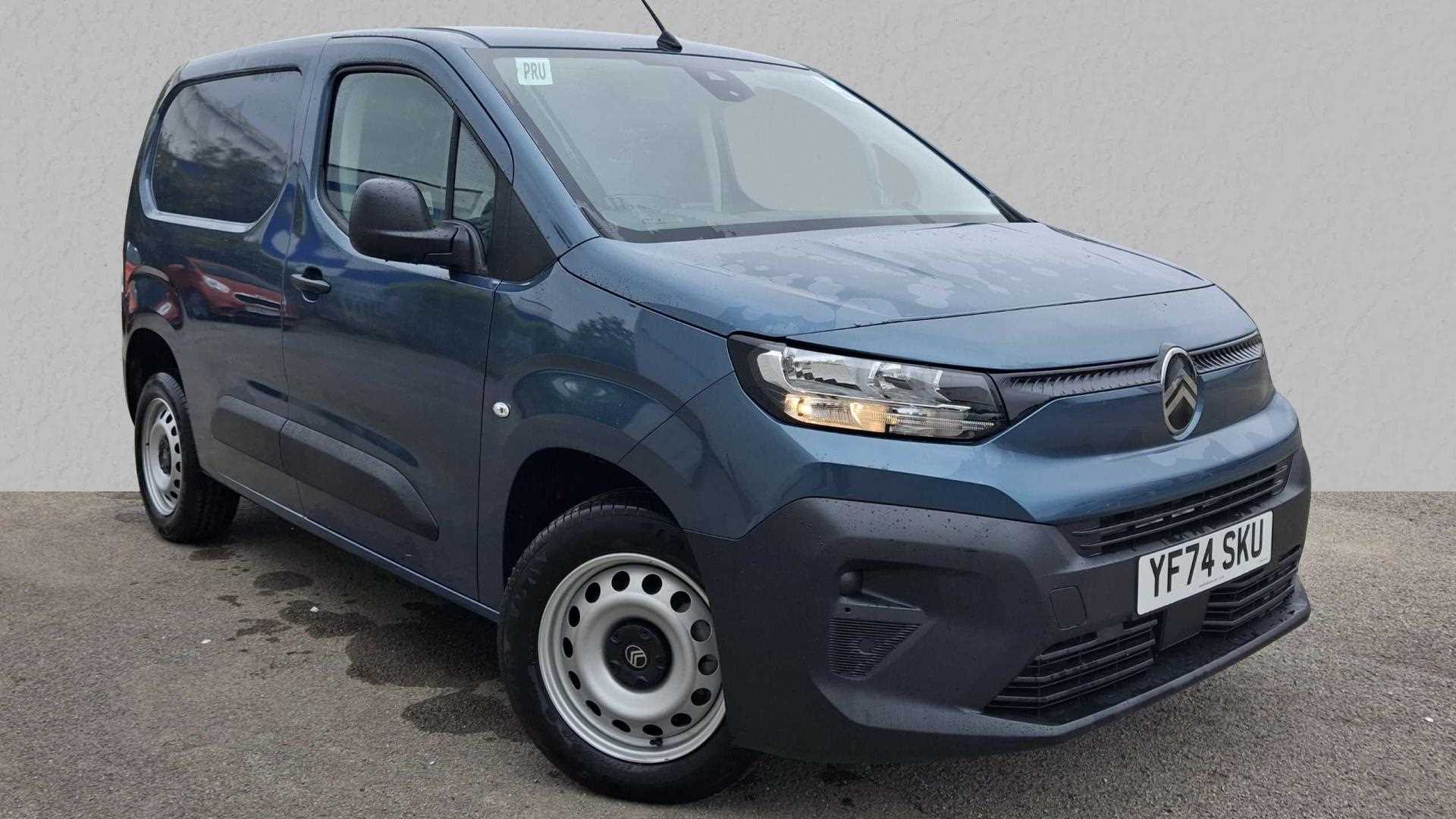 Main listing image - Citroen Berlingo Van