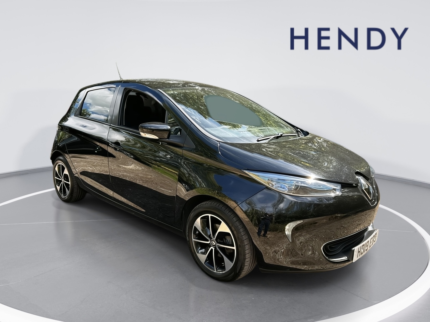 Main listing image - Renault Zoe