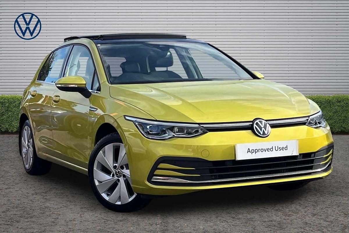 Main listing image - Volkswagen Golf