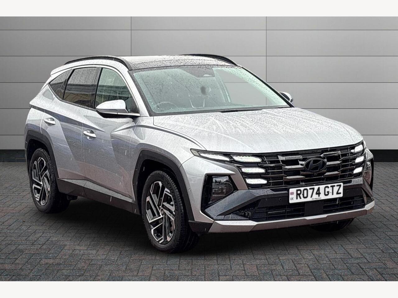 Main listing image - Hyundai Tucson