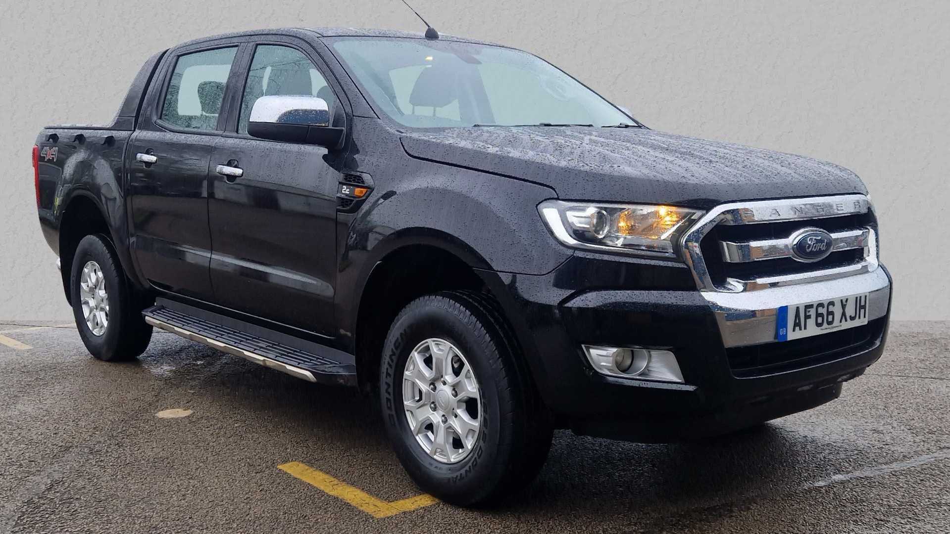 Main listing image - Ford Ranger