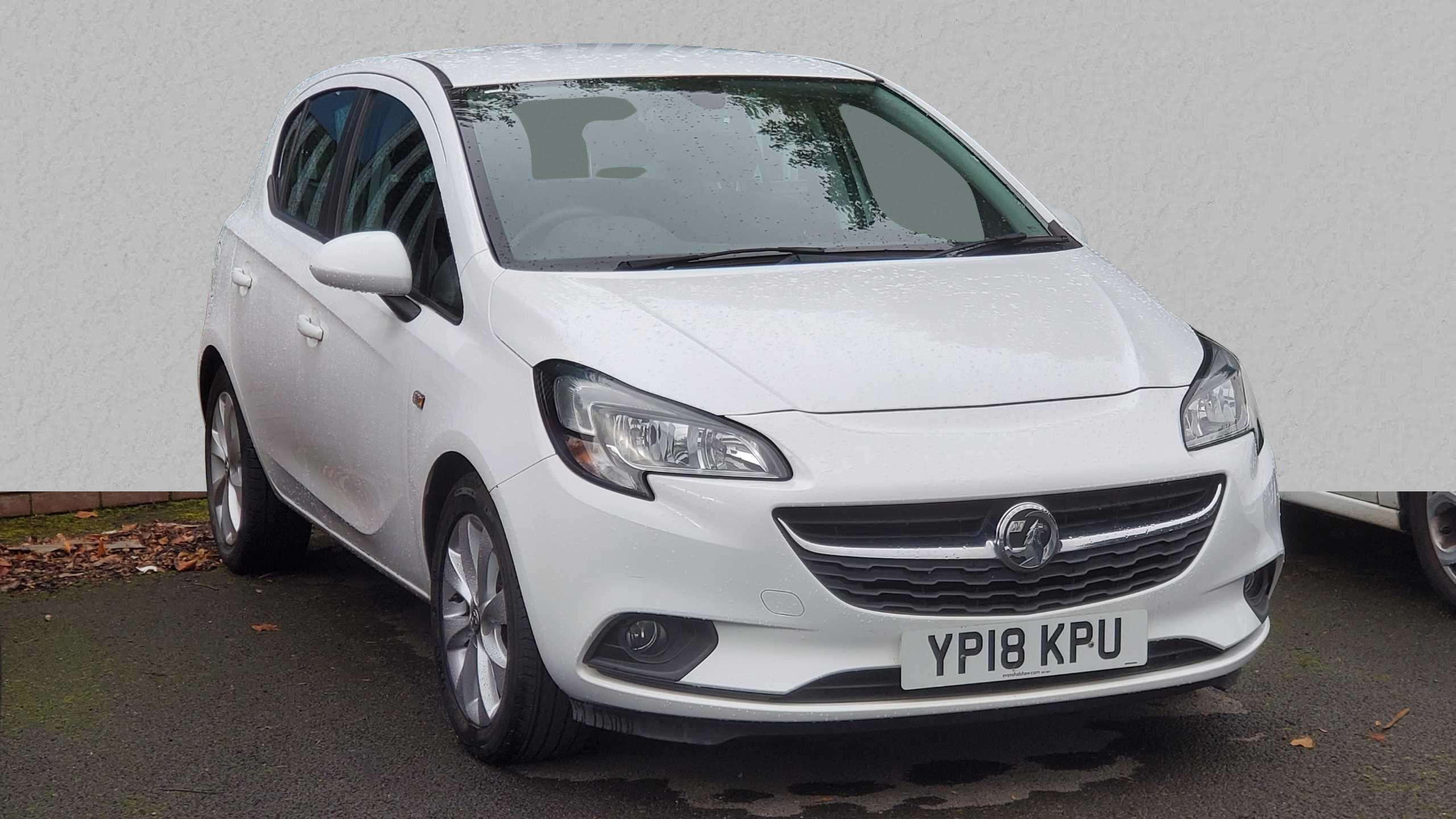 Main listing image - Vauxhall Corsa