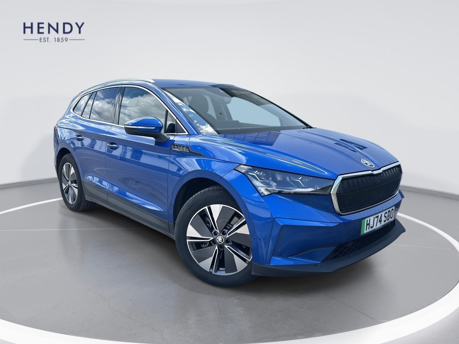 Main listing image - Skoda Enyaq