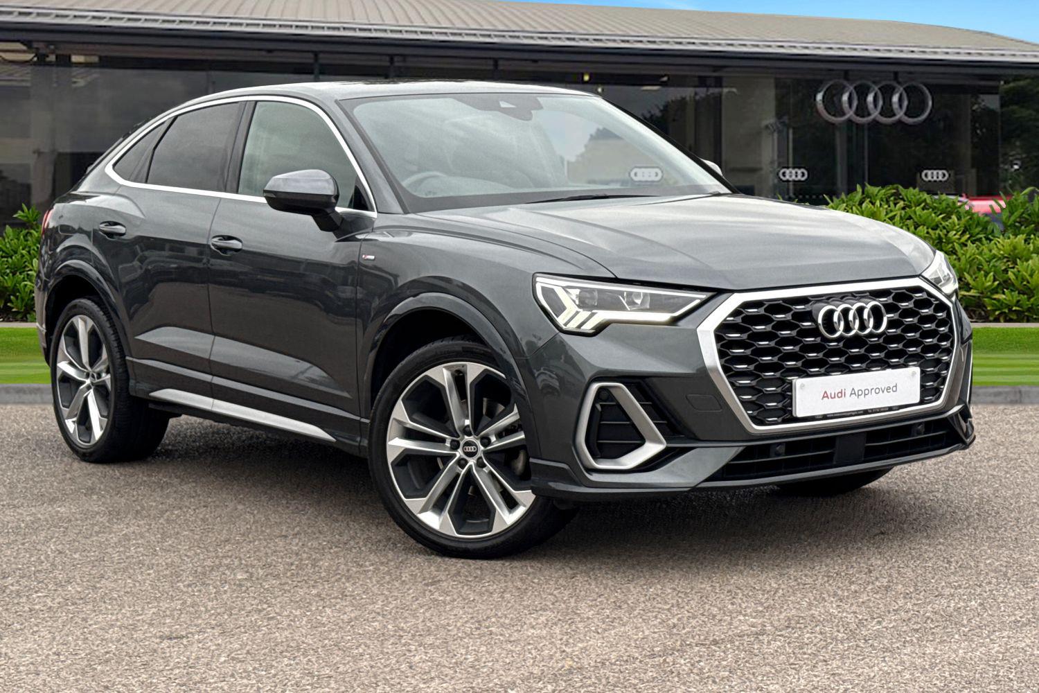 Main listing image - Audi Q3