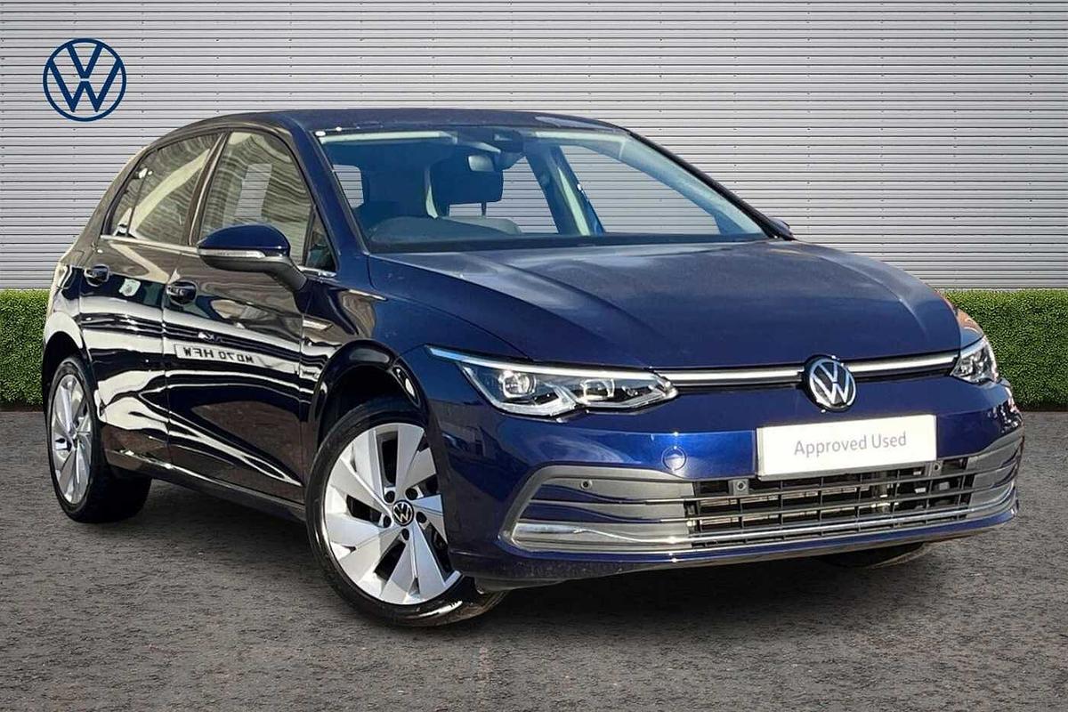 Main listing image - Volkswagen Golf
