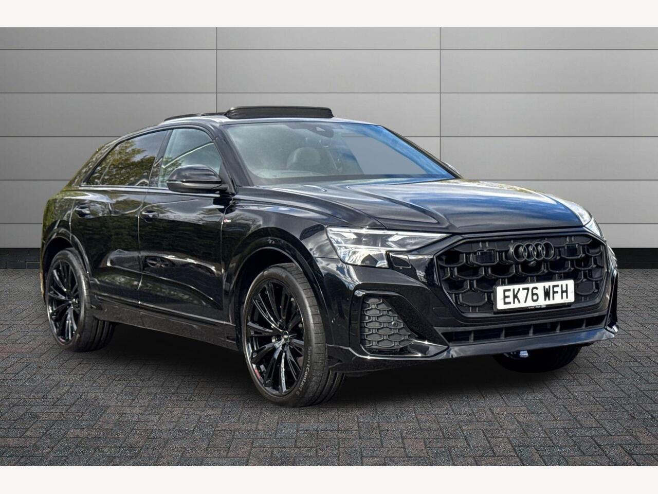 Main listing image - Audi Q8